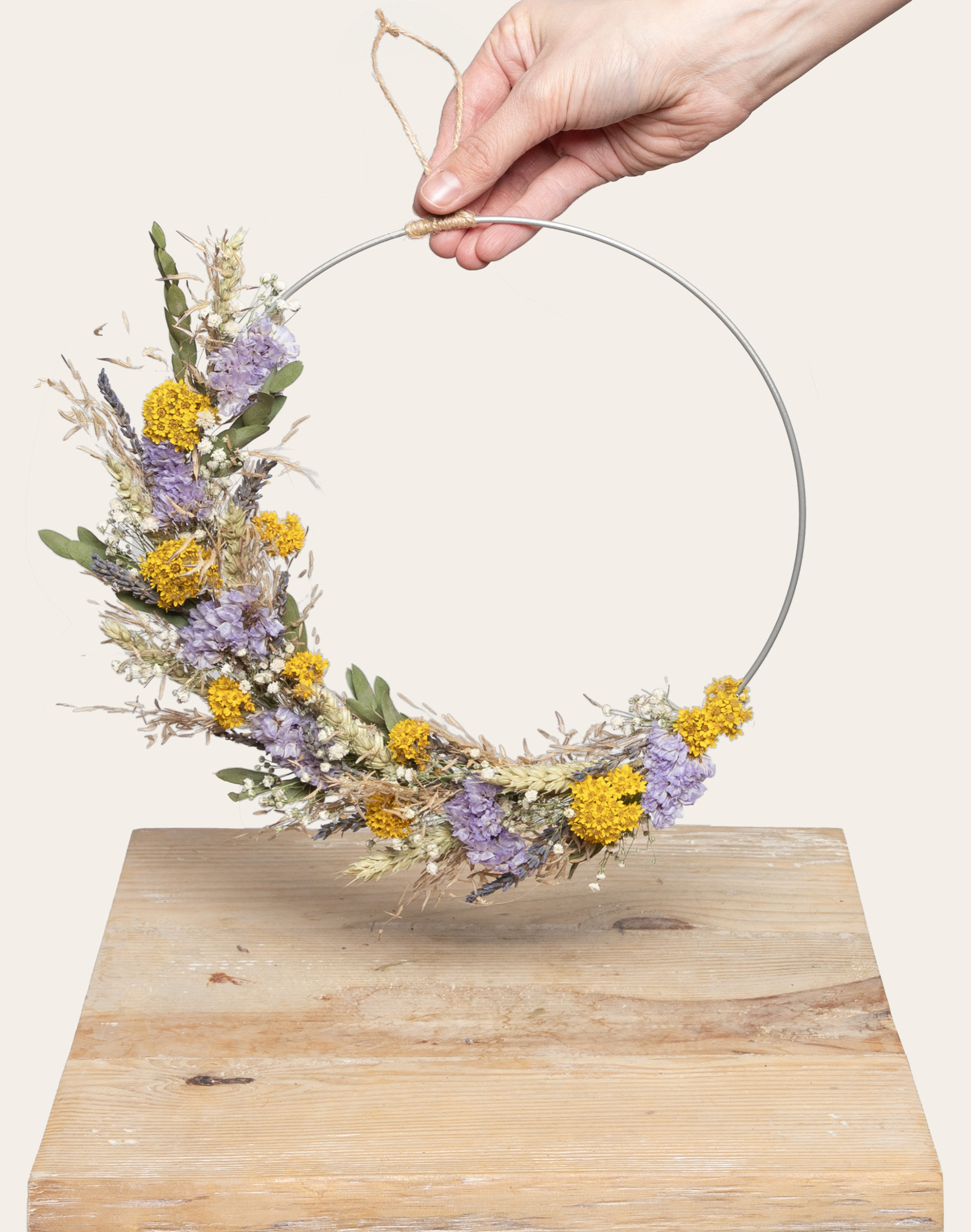 Violette - Couronne de fleurs séchées