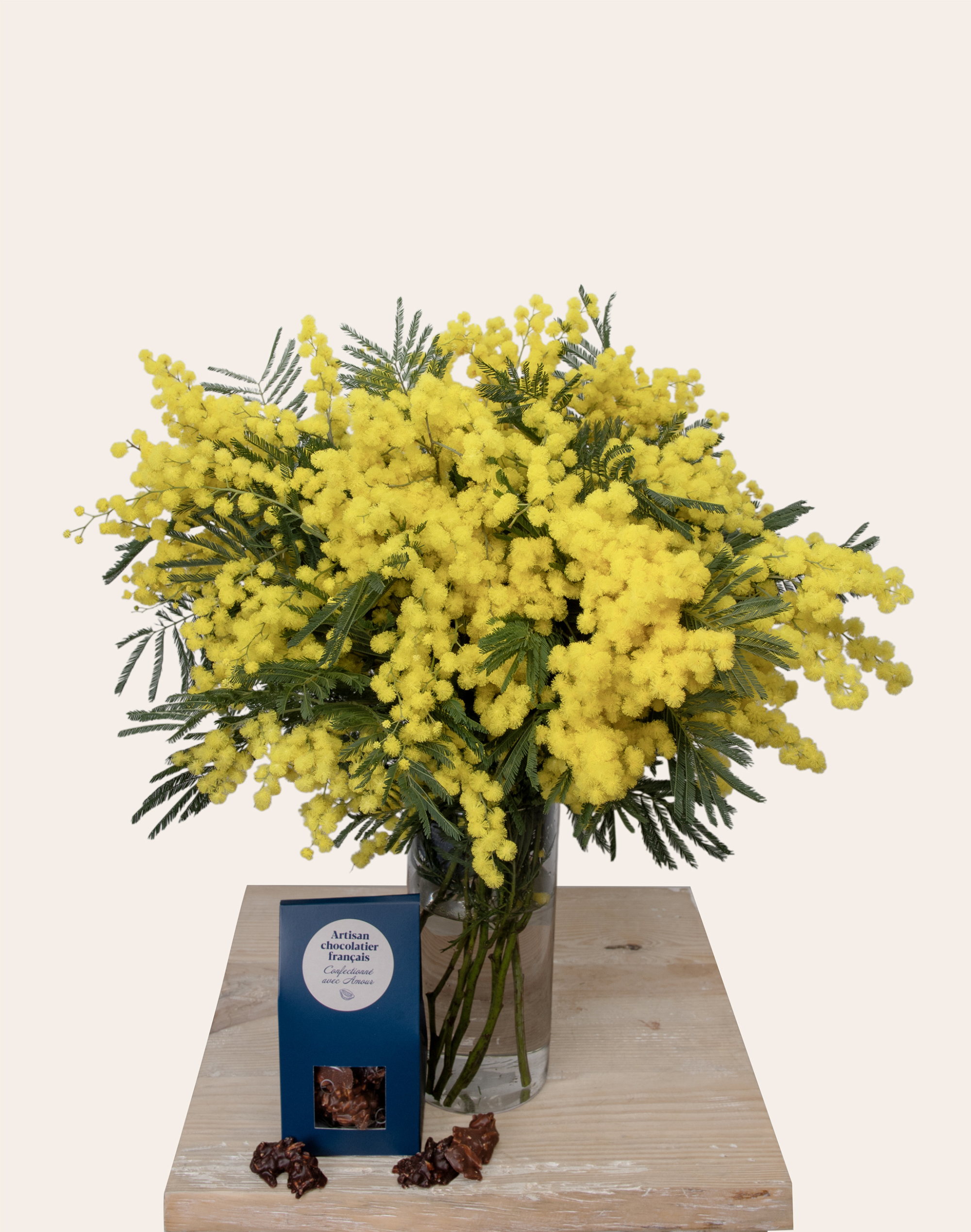 Duo Mimosa et ses granits au chocolat et amandes caramélisées